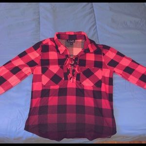 Plaid Ombré Tie Shirt